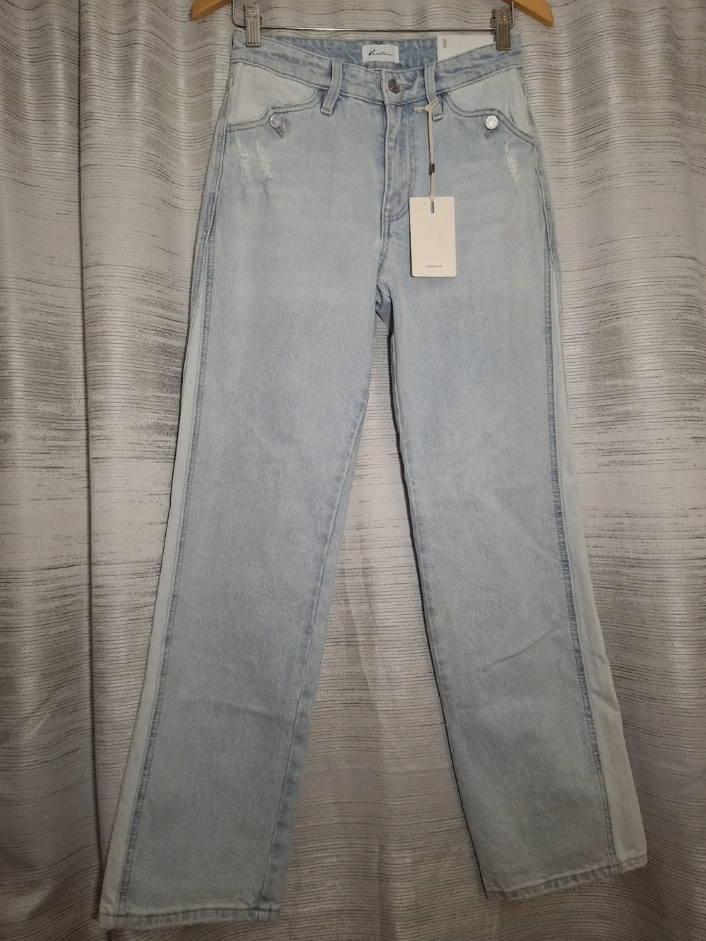KanCan Light Blue Straight-Leg Women’s Jeans 03/25 NWT
